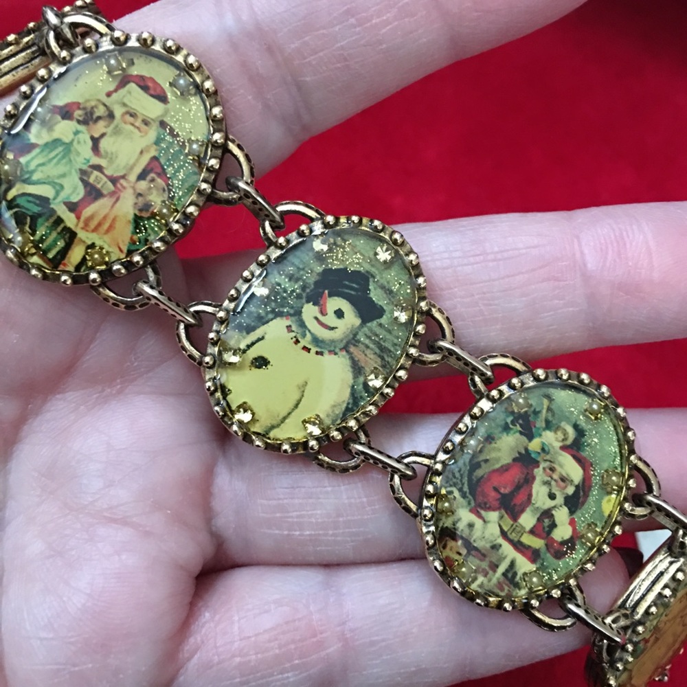 Maximal Art John Wind Vintage Christmas Bracelet